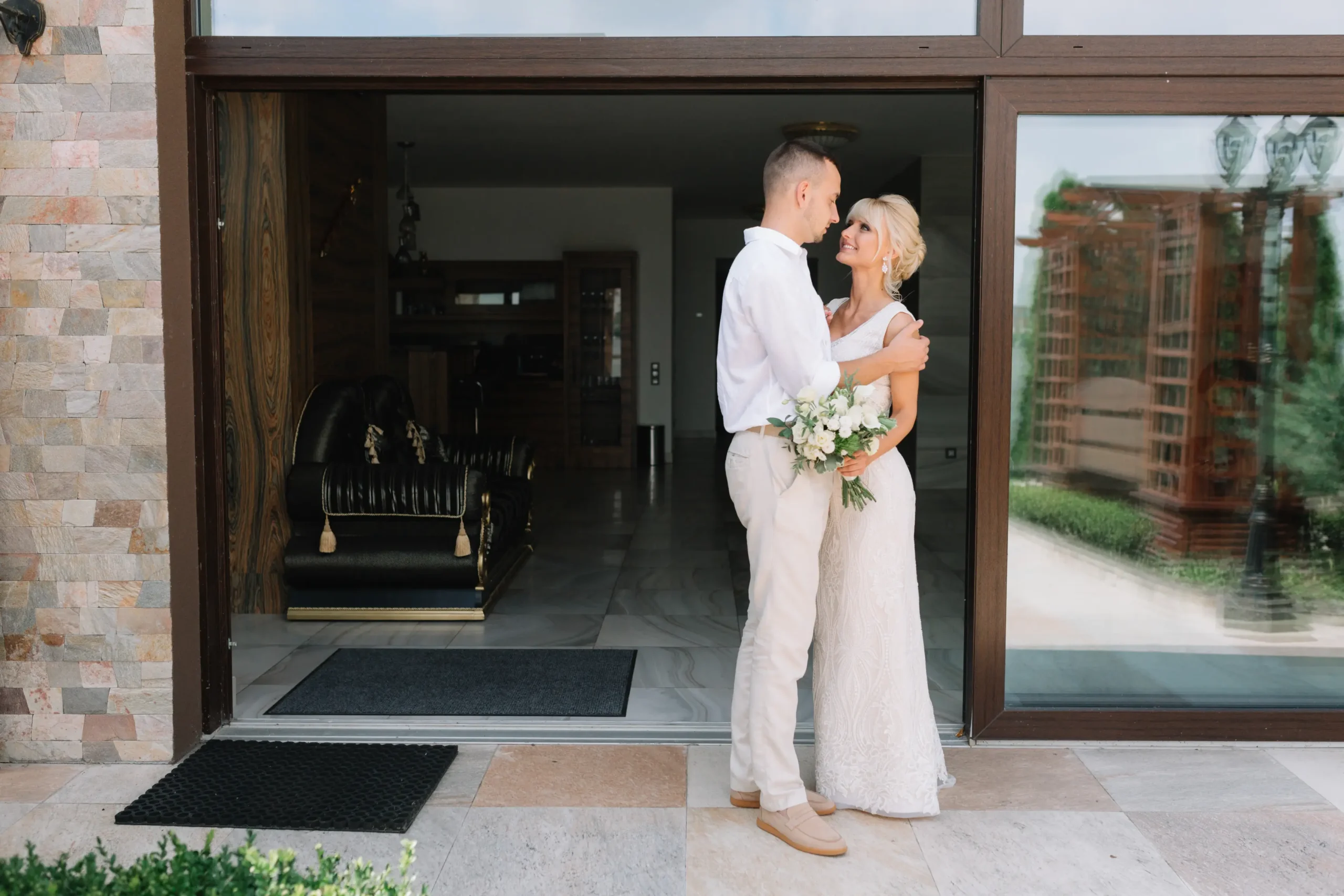 Sophia & Michael Wedding Photography Ladies Studio Canada