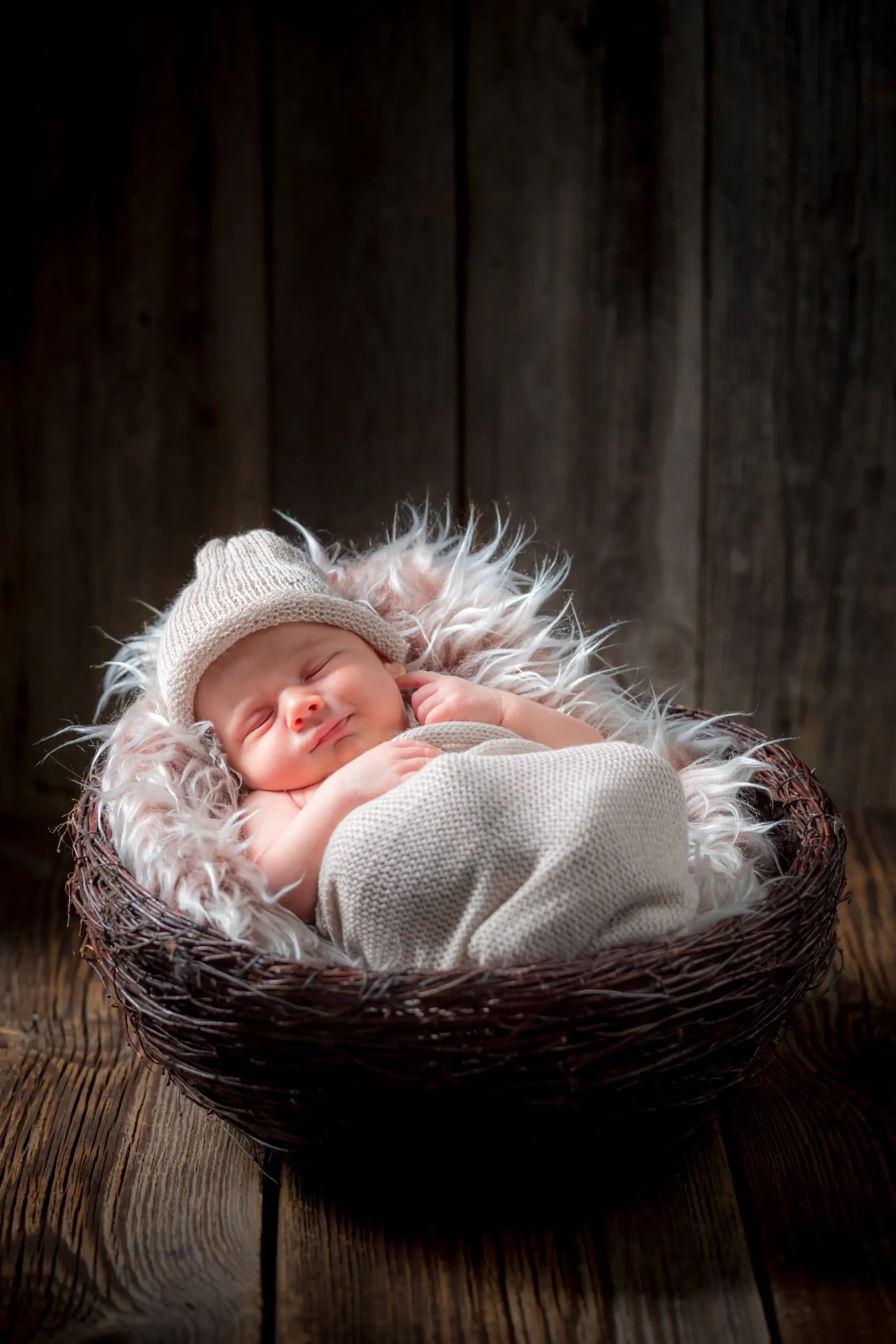Newborn Photography - Ladies Studio Canada