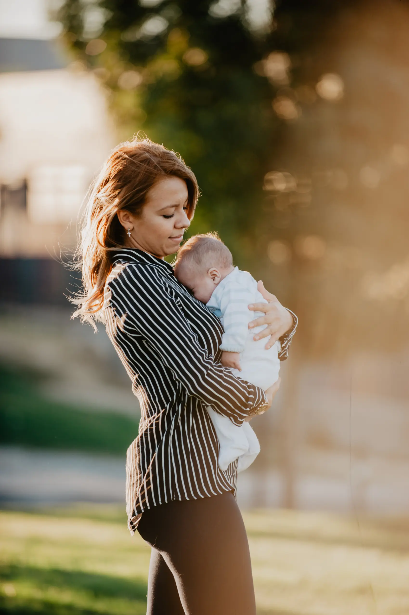 Newborn Photography - Ladies Studio Canada